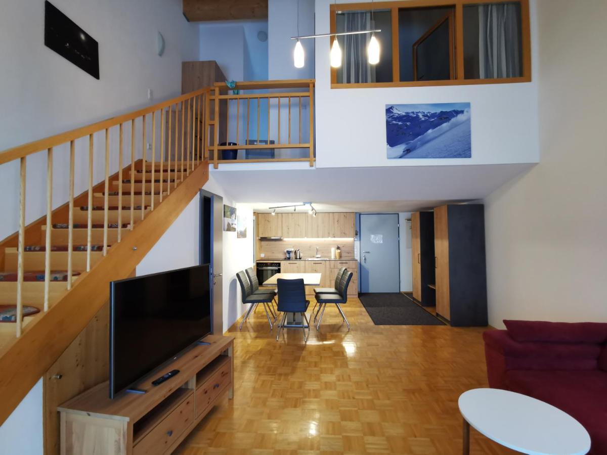 Apartment Bergfuehrer Warth  Exteriör bild